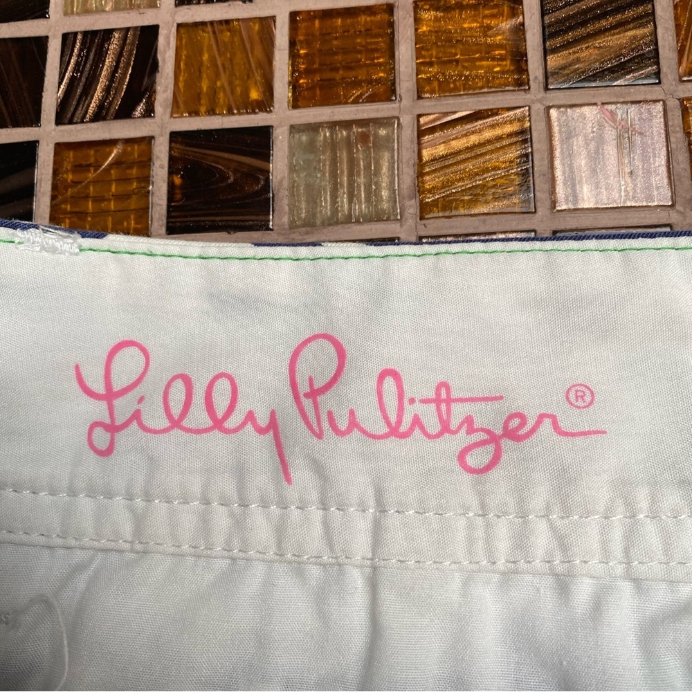 Lilly Pulitzer Callahan Shorts - Picture 8 of 8